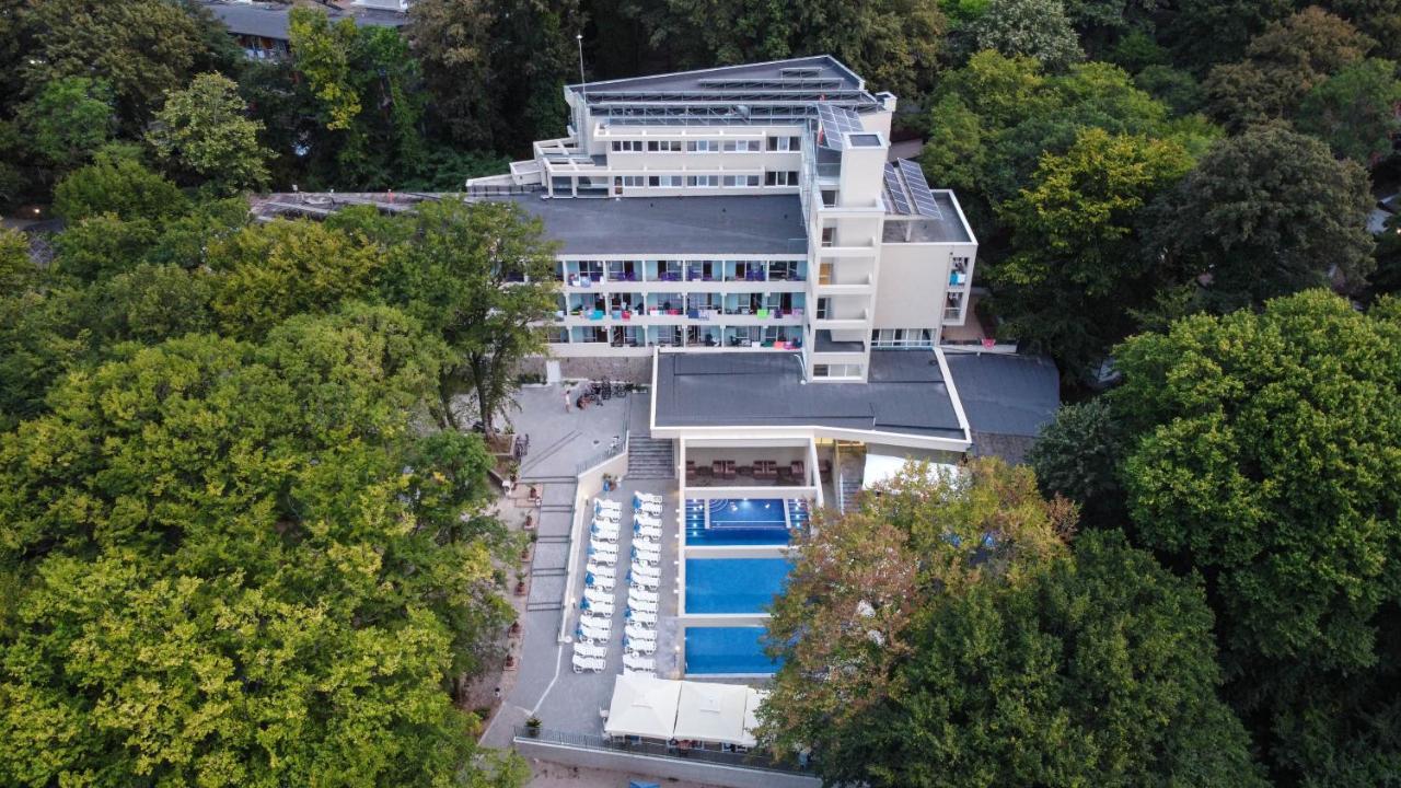 Ariana Hotel Kiten  Zewnętrze zdjęcie
