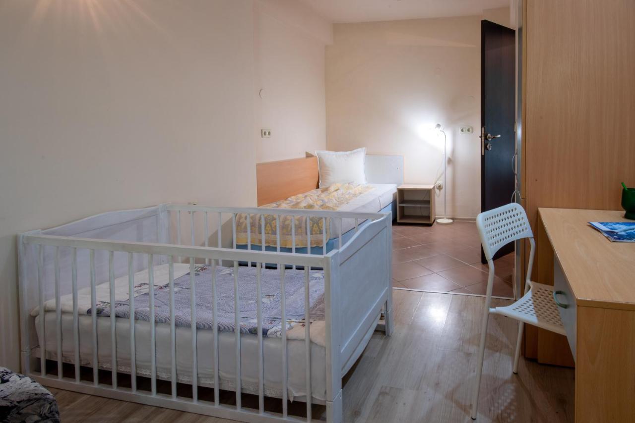 Ariana Hotel Kiten  Zewnętrze zdjęcie
