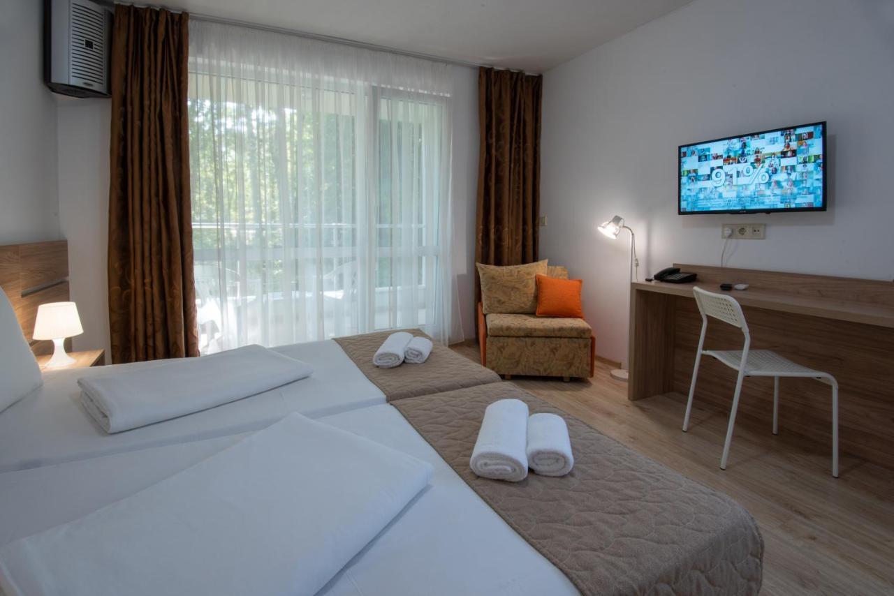 Ariana Hotel Kiten  Zewnętrze zdjęcie