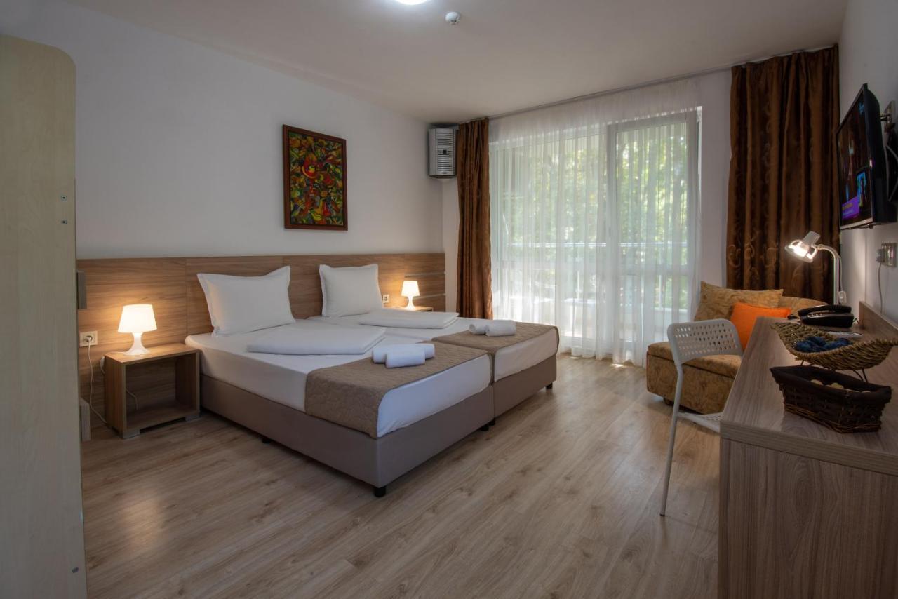 Ariana Hotel Kiten  Zewnętrze zdjęcie